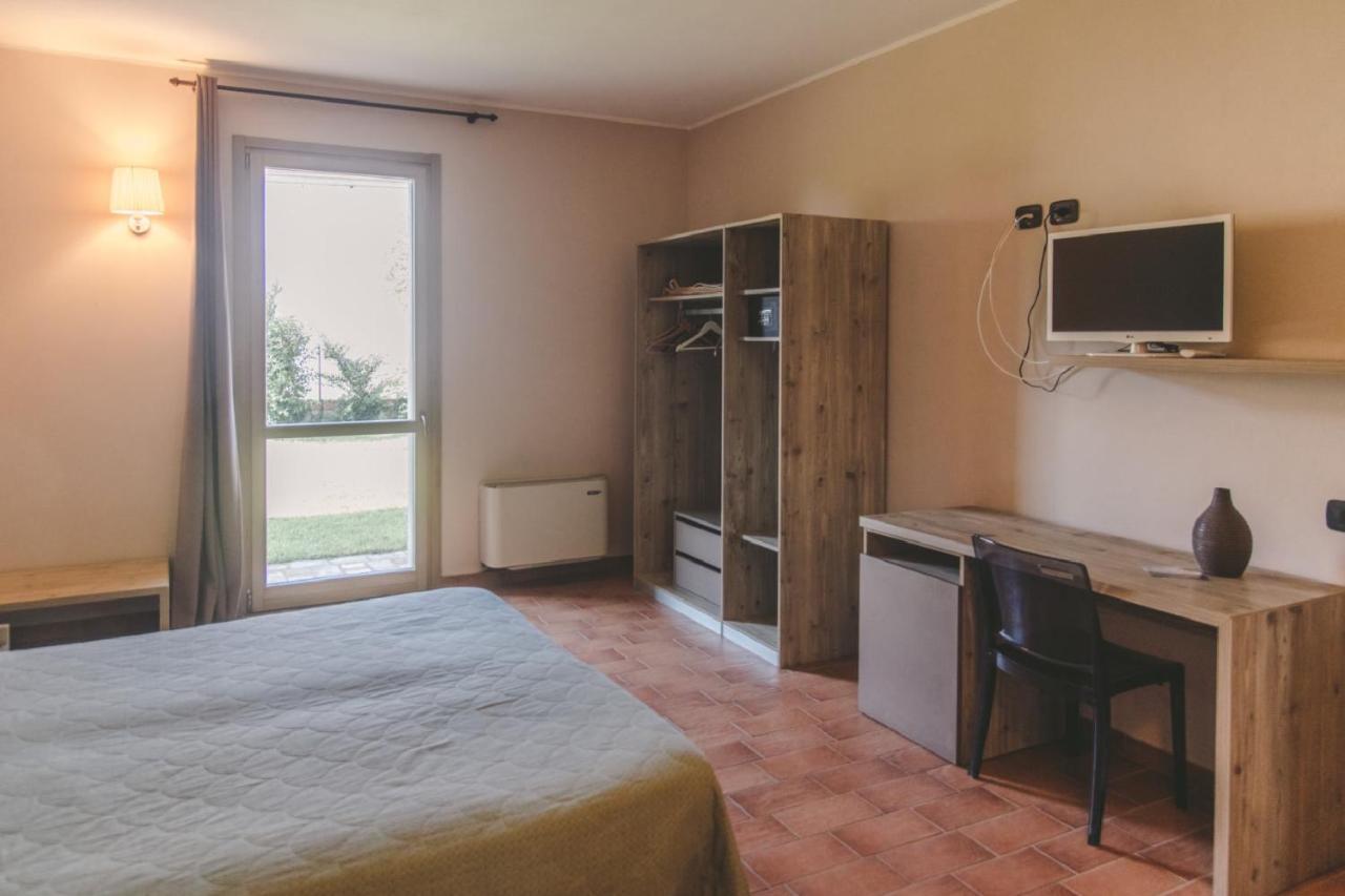 Agriturismo Bassanine Monticelli dʼOngina 외부 사진