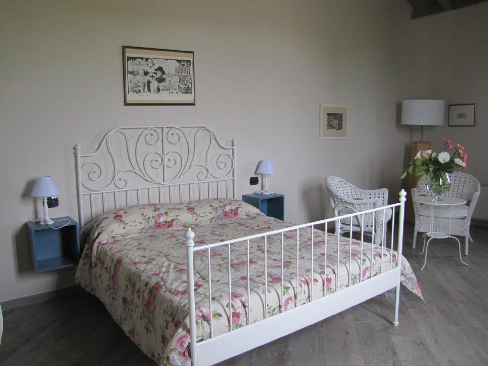 Agriturismo Bassanine Monticelli dʼOngina 객실 사진