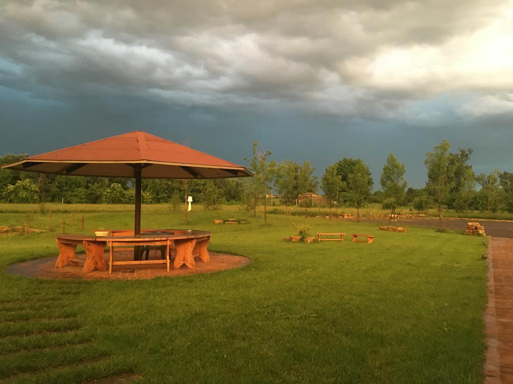 Agriturismo Bassanine Monticelli dʼOngina 외부 사진