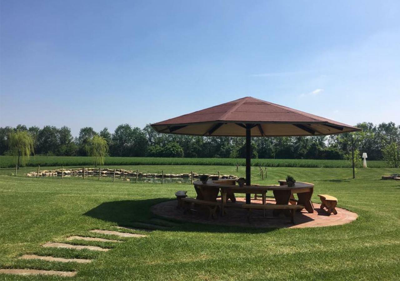 Agriturismo Bassanine Monticelli dʼOngina 외부 사진
